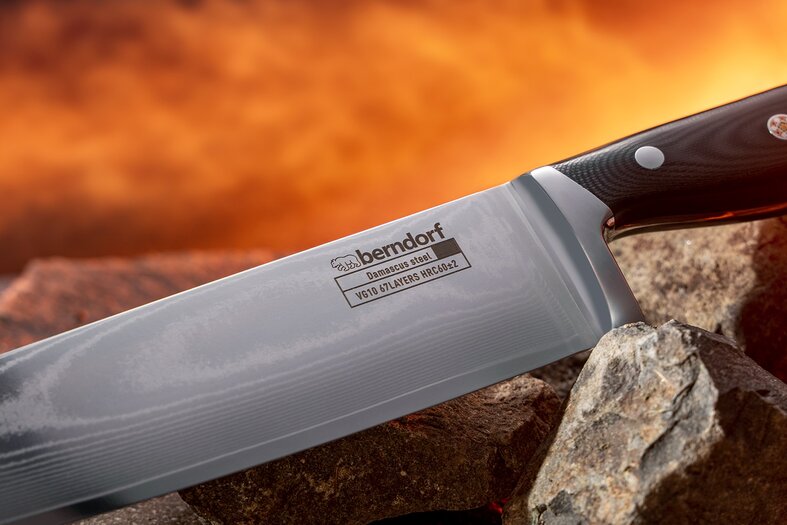 BERNDORF SANDRIK Nôž Damaškový Santoku 20,5cm