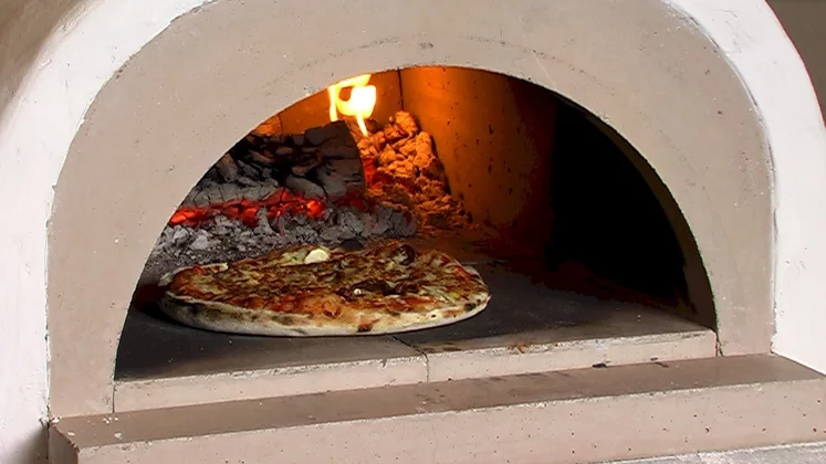 Family pizza pec Family pizza pec