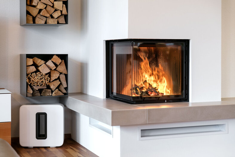 HOXTER KV ECKA 51/51/51, otváracie dvierka, oceľový výmenník 90°, čierne, ľavá, jednoduché presklenie, ľavé otváranie (pánty vľavo)