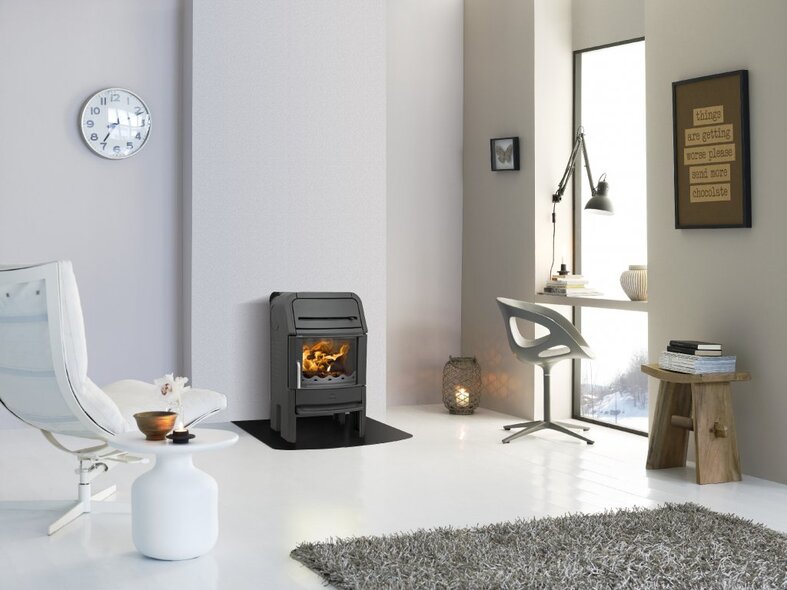 Jotul F 220 BP čierny lak