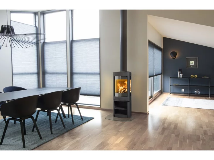 Jotul F 371v2 Advance BP čierny lak Jotul F 371v2 Advance BP čierny lak