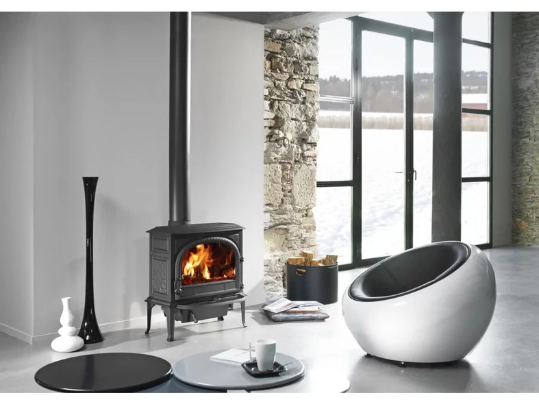 Jotul F 400 ECO SE BP čierny lak Jotul F 400 ECO SE BP čierny lak