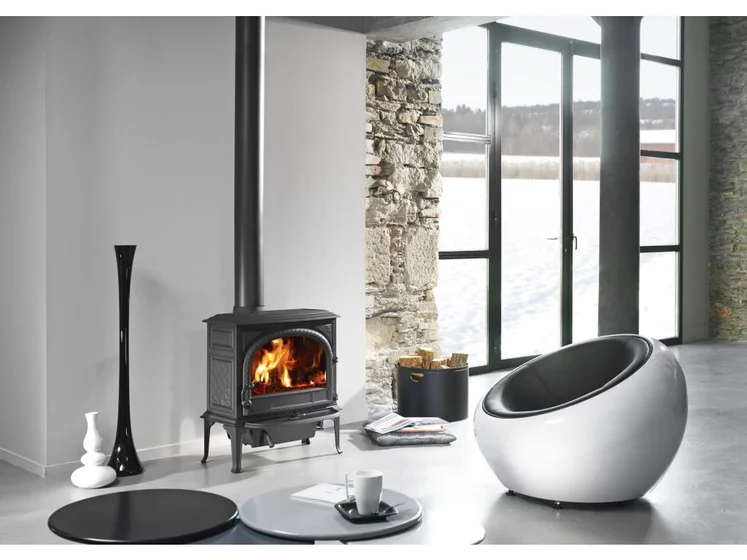 Jotul F 400 ECO SE BP čierny lak Jotul F 400 ECO SE BP čierny lak